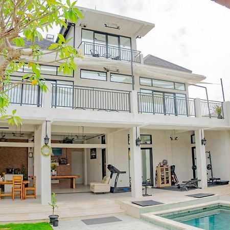 Berawa Homestay Canggu  Luaran gambar